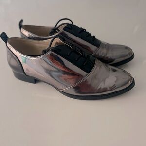 Nine West Oxford Metallic Shoes